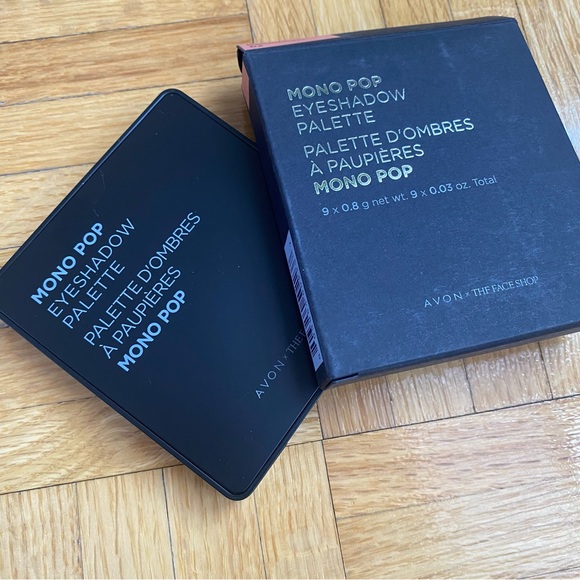 Avon x The Face Shop Mono Pop Eyeshadow Palette - Picture 3 of 4